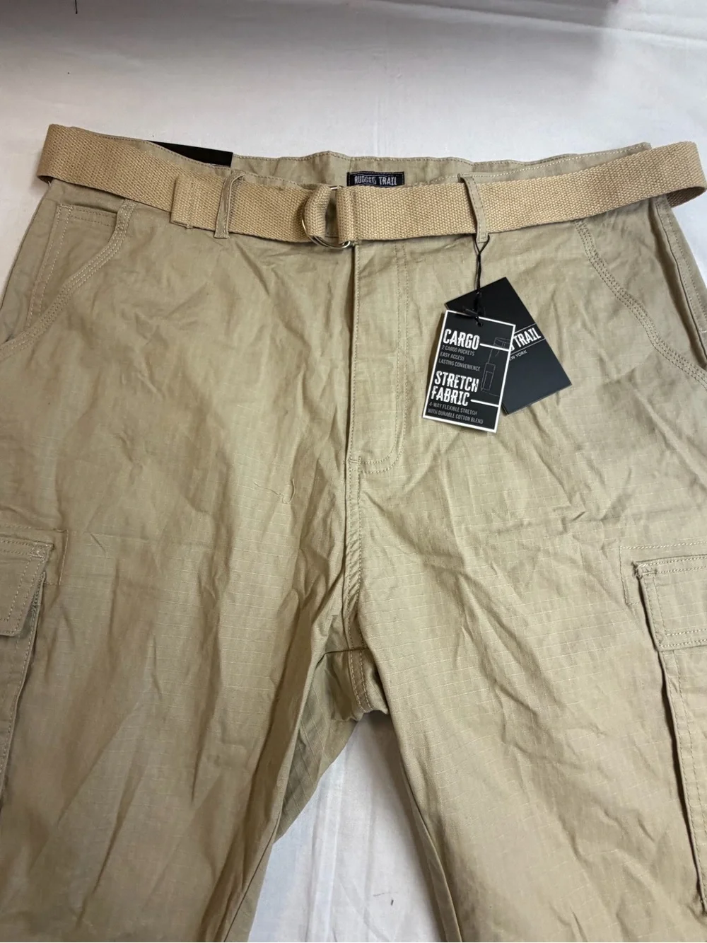 Men's Cargo Stretch Shorts in Khaki